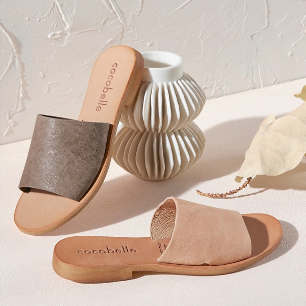 Cocobelle tan leather slides - so comfy - size 9